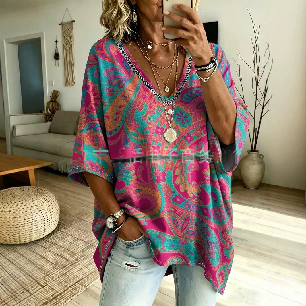 Women's Plus T-Shirt – V-Neck Batwing Sleeve, Retro Floral Print