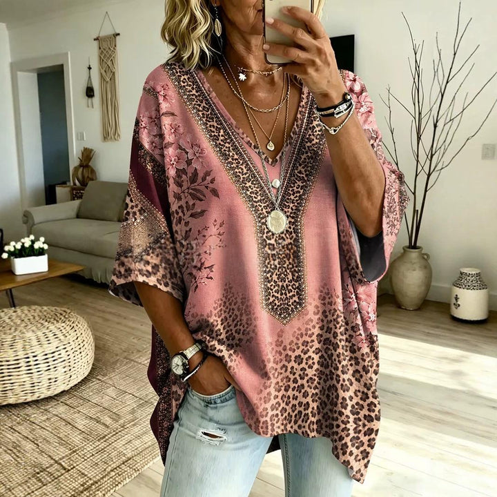 Women's Plus T-Shirt – V-Neck Batwing Sleeve, Retro Floral Print