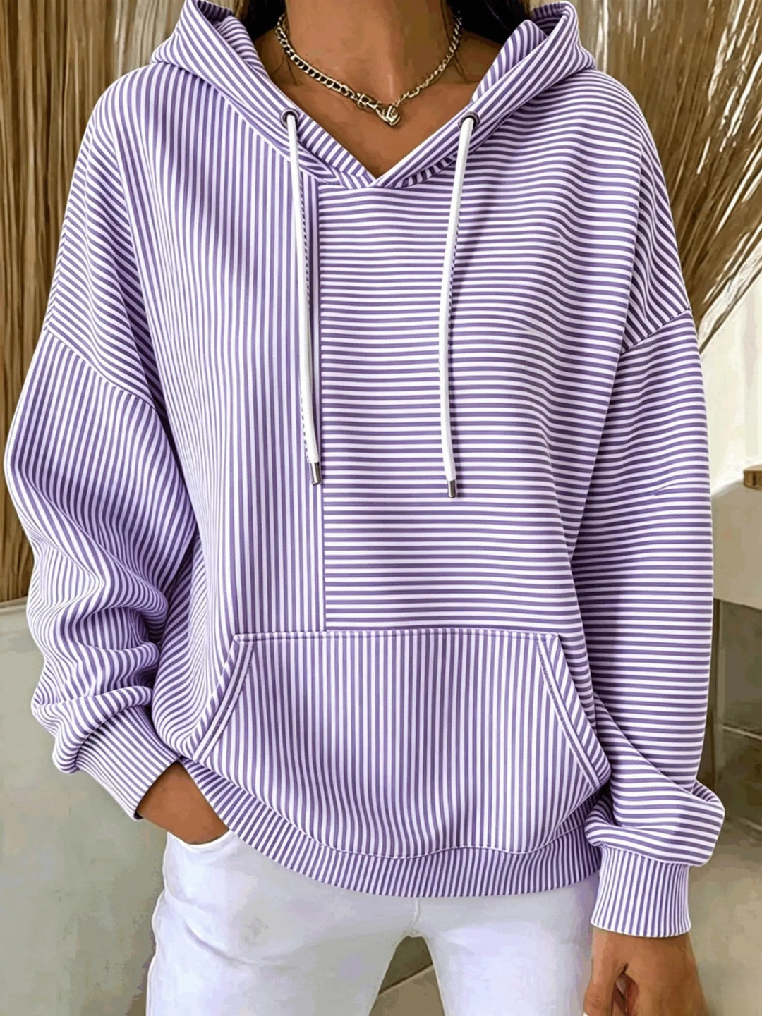 Women's Relaxed Fit Hooded Hoodie – Printed Pocket Design