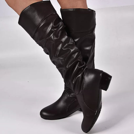 Women's Knee-High Flat Boot – Chunky Low Heel, Relaxed Shaft
