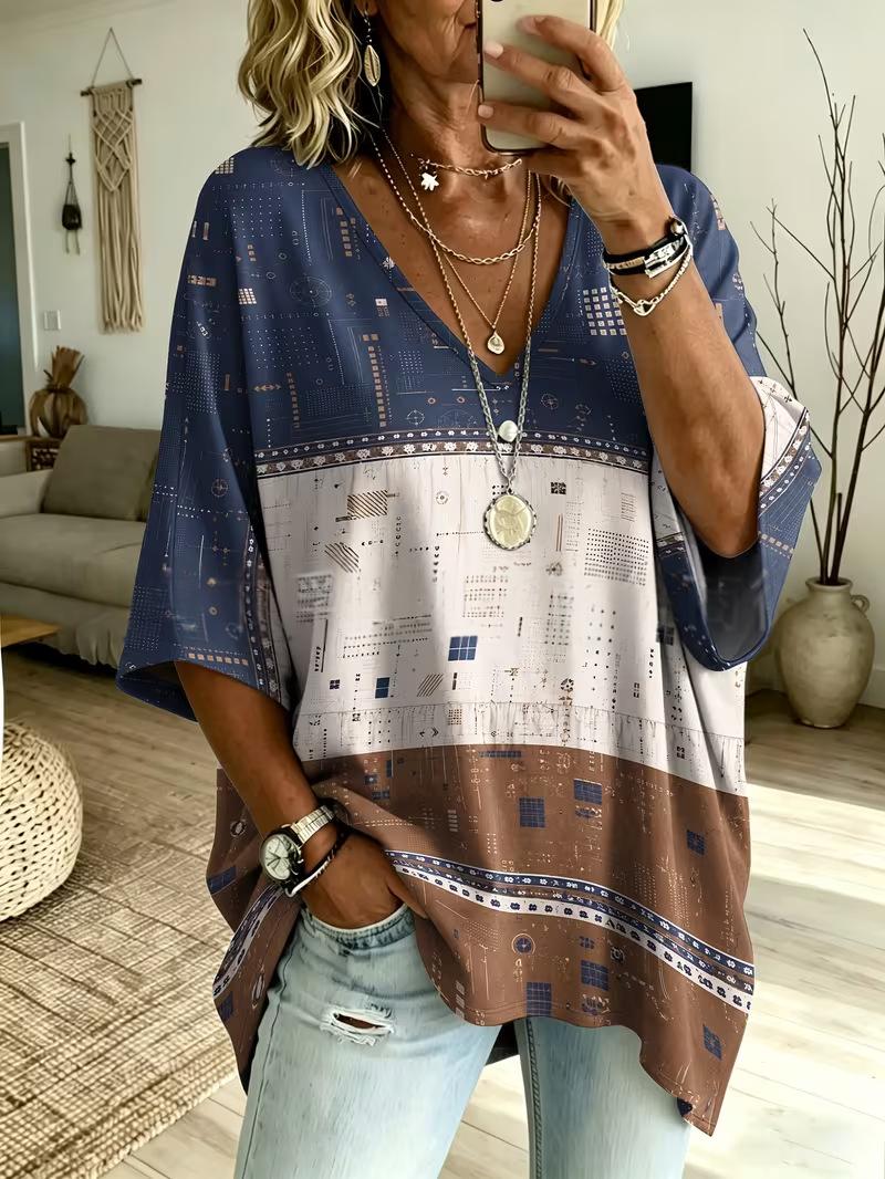 Women's Plus T-Shirt – V-Neck Batwing Sleeve, Retro Floral Print