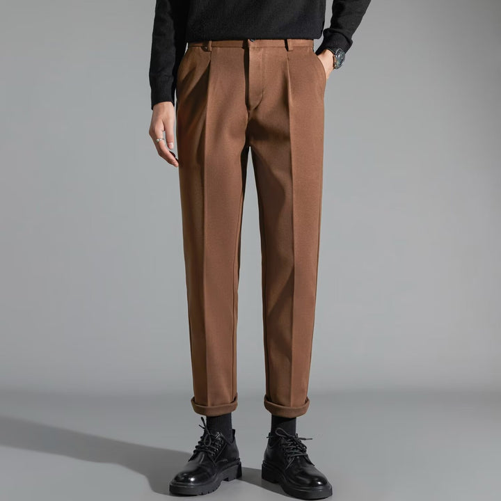 Men's Corduroy Straight-Leg Trouser – Slim-Fit Spring Style