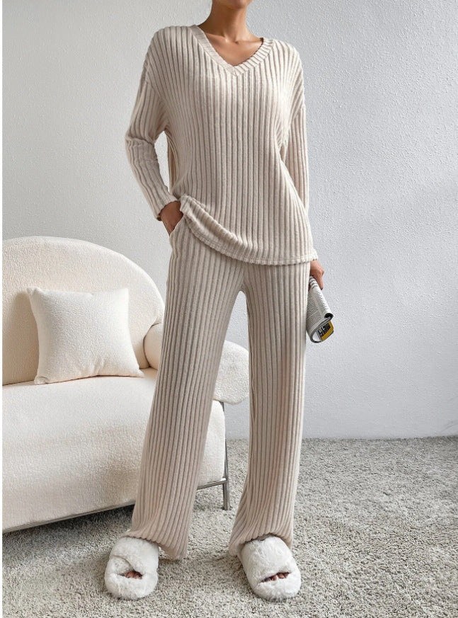 Women's Straight-Leg Pants – Lightweight Fluid Fabric Relaxed Trousers