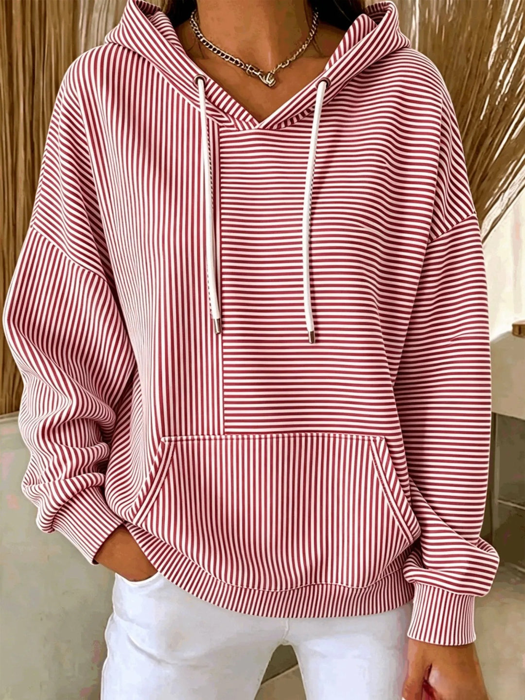 Women's Relaxed Fit Hooded Hoodie – Printed Pocket Design