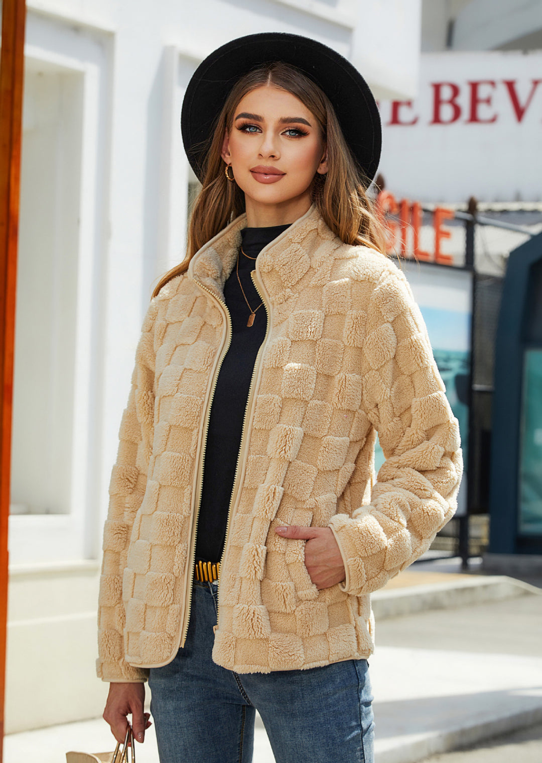 Women's Plaid Plush Coat – Soft Fleece Relaxed Fit Outerwear